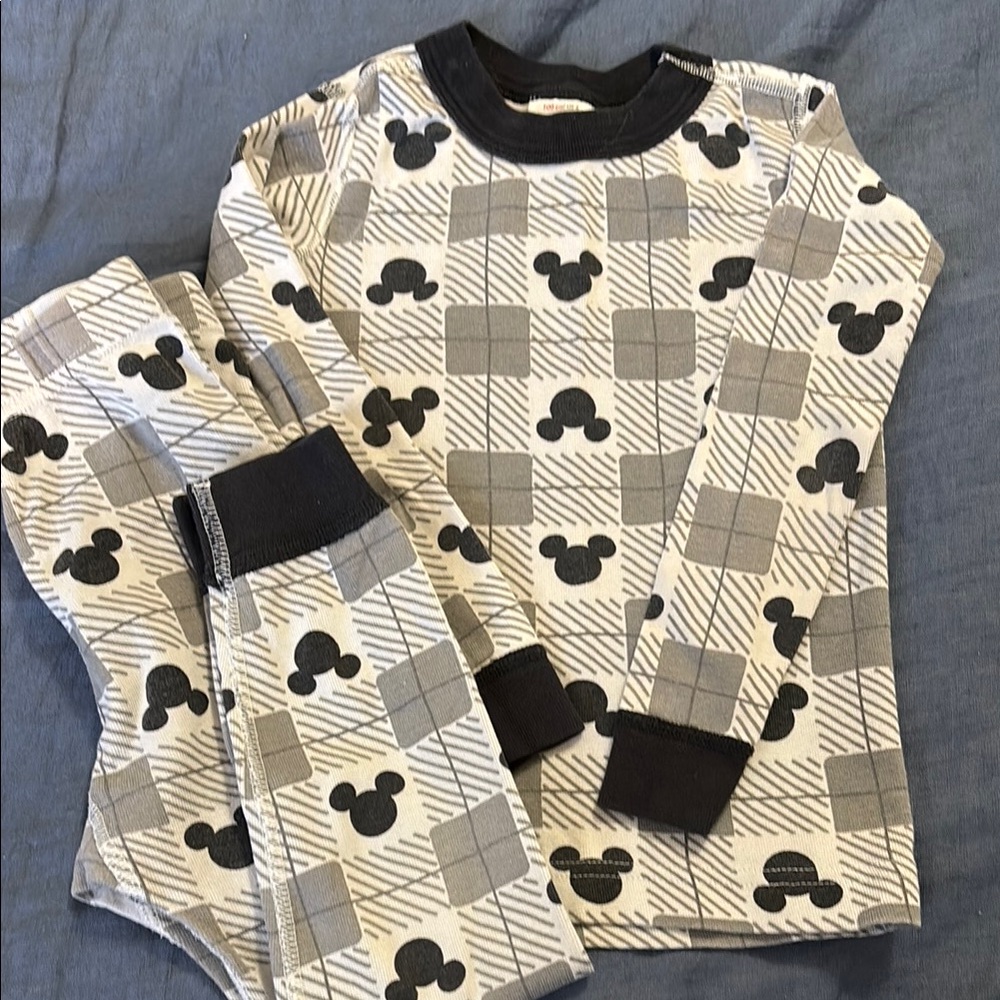 4T Hanna Andersson Mickey Pajamas